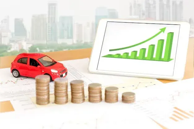 view of upscaling graph of auto insurance.webp